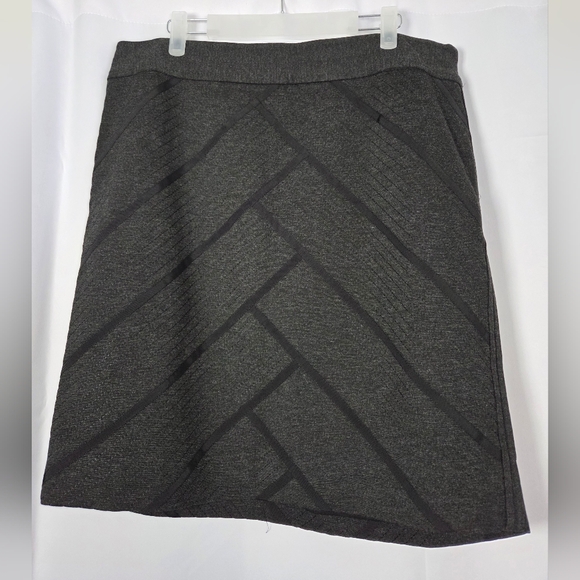 SOLD White House Black Market - Picture 2 of 6